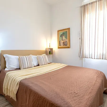Alguer Guest House 2* Альгеро